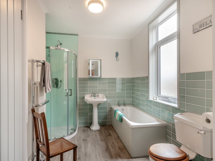 Bathroom | High Tide House, Heacham