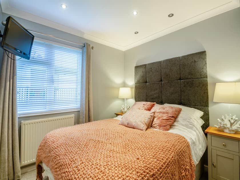 Double bedroom | Lodge Twenty Six, Pwllheli