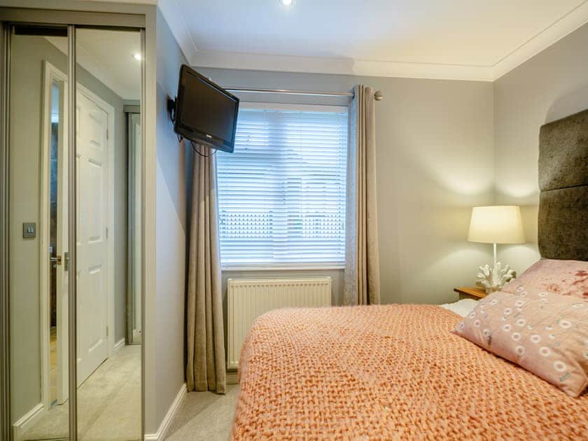 Double bedroom | Lodge Twenty Six, Pwllheli