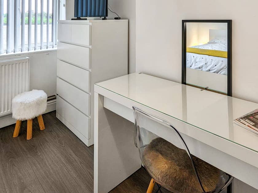 Double bedroom | Starboard, Bacton