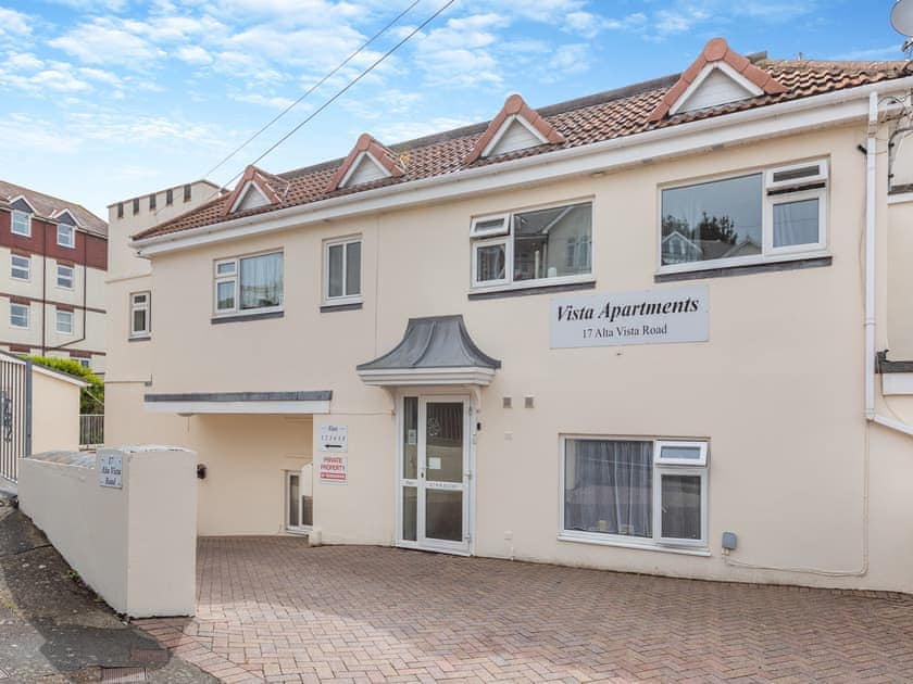 Exterior | 7 Vista Apartments - Vista Apartments, Paignton