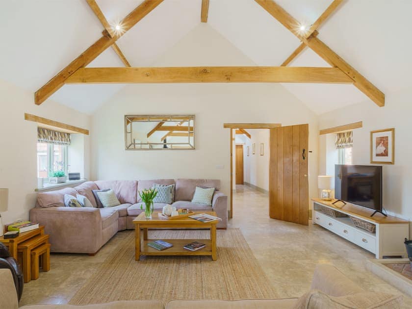 Living room | Budding - Lower Ledge Farm, Doynton, near Bath