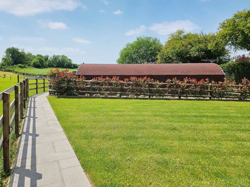 Setting | Glamping Pod 1 - The Smithy, Newton Abbot