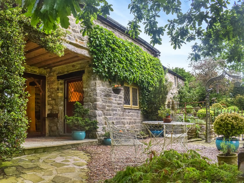 Exterior | Riverside Cottage, Paythorne, near Clitheroe and the Ribble Valley
