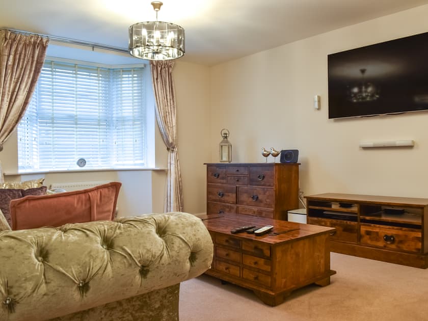 Living area | Song Bird Holiday Home, Whitby