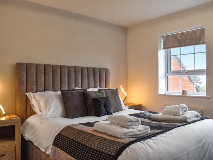 Double bedroom | Song Bird Holiday Home, Whitby