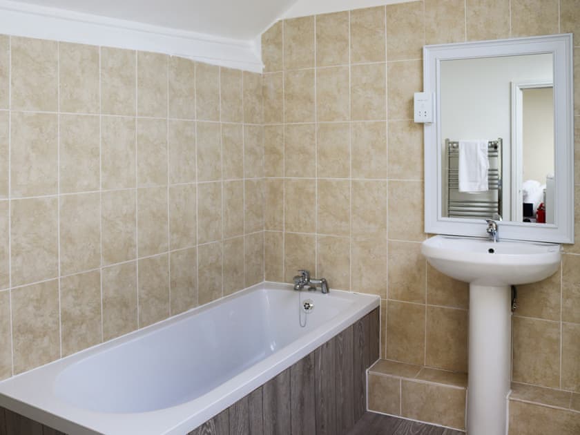 Bathroom | The Old Pharmacy, Blaenau Ffestioniog