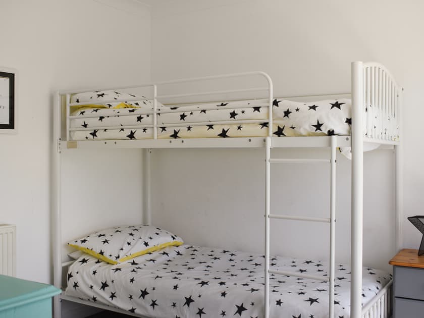 Bunk bedroom | Trelawney Bungalow, Callington