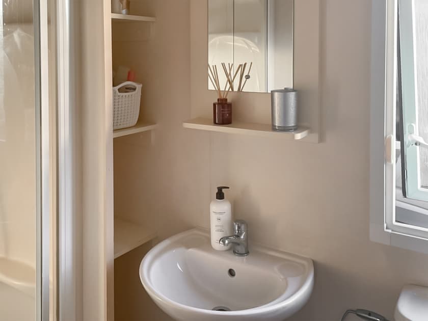 Bathroom | Sea Breeze, Heysham, near Lancaster