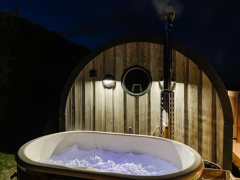 Hot tub | The Garden Pod, Brechin