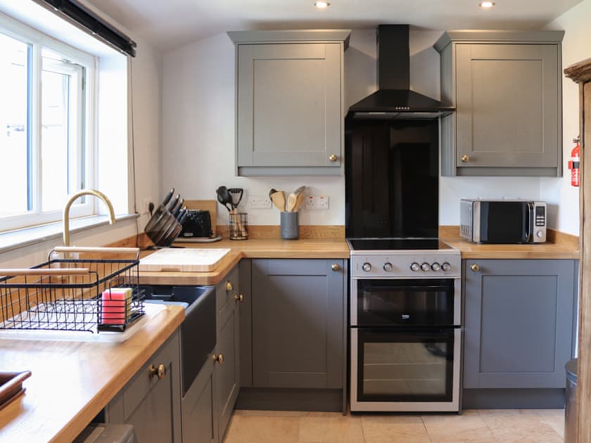 Kitchen | Bwthyn Afon, Blaenau Ffestiniog