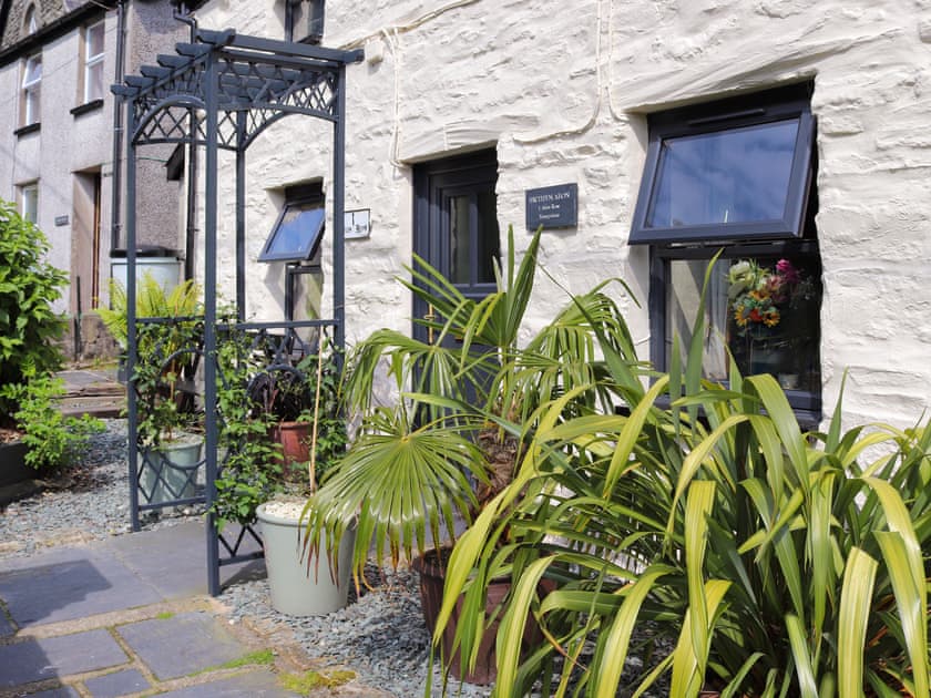 Exterior | Bwthyn Afon, Blaenau Ffestiniog