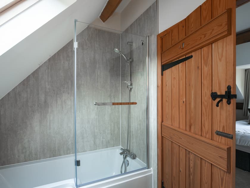 Bathroom | Kibble - Boyvyle Farm, Church Stretton