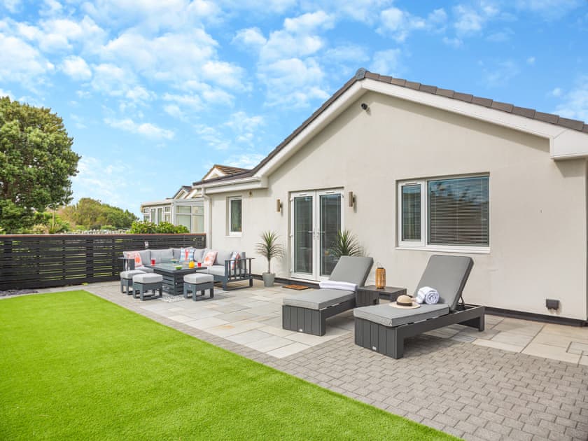 Exterior | Swn Y Mor, Trearddur Bay