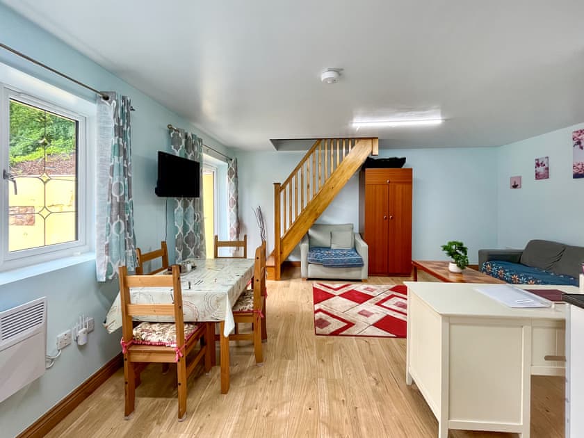 Open plan living space | High Banks Annexe, Chiseldon, Near Marlborough