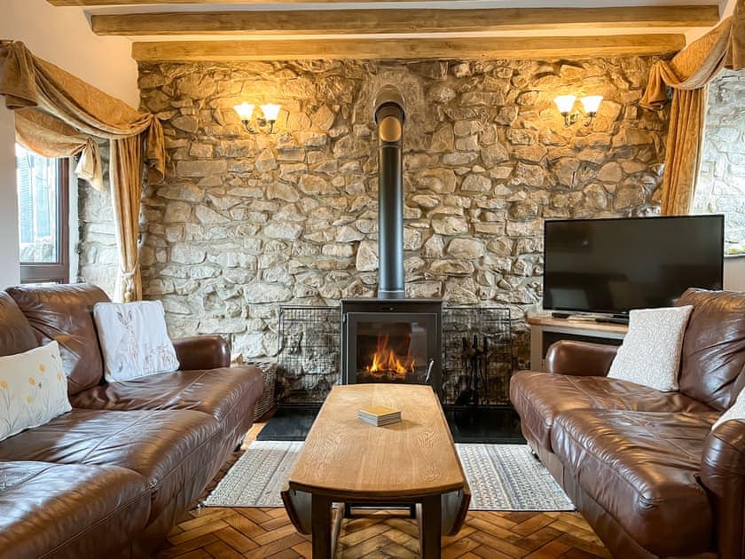 Open plan living space | Honeysuckle Cottage, Matlock
