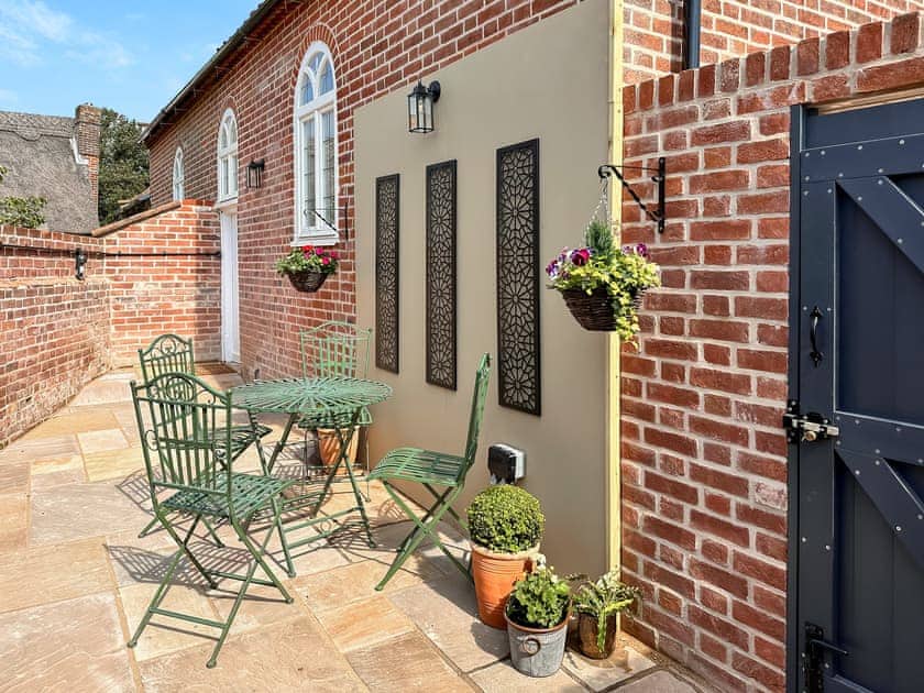 Sitting-out-area | The Church Rooms, Wenhaston, near Halesworth