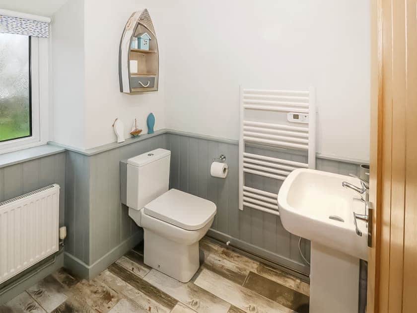 Bathroom | Little Netherleigh, Four Mile Bridge, near Trearddur Bay