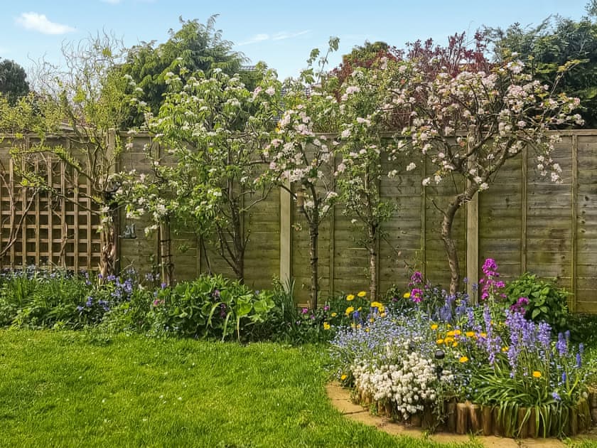 Patio | Sea Lavender Cottage, Wells-next-the-Sea