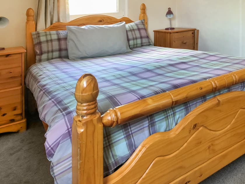 Double bedroom | Cow Boy Cabin - Cow Boy Holidays, Glasgow