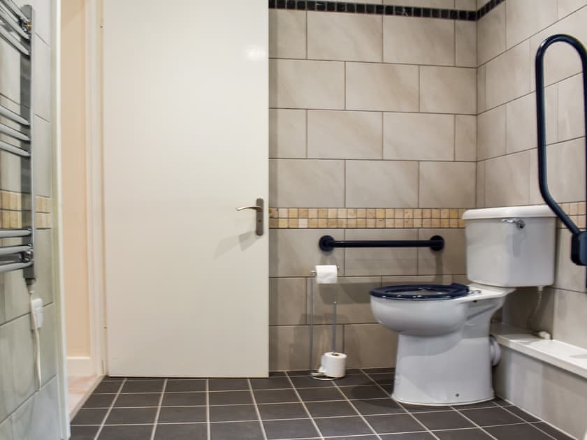 Bathroom | The Dairy - Lluest Cottages, Neuaddlwyd, near Aberaeron