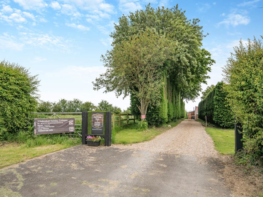 Exterior | The Hive - Fieldhouse Farm Cottages, Skirlaugh