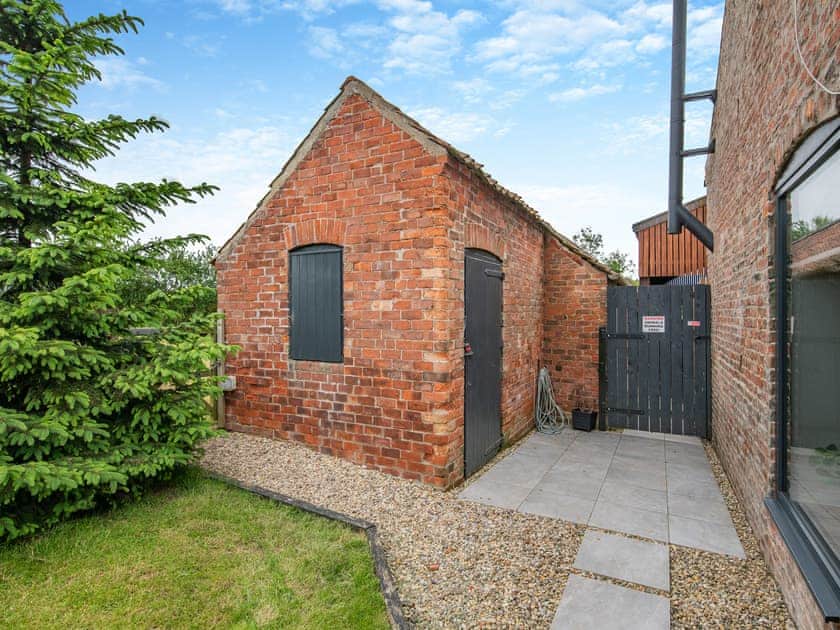 Exterior | The Warren - Fieldhouse Farm Cottages, Skirlaugh