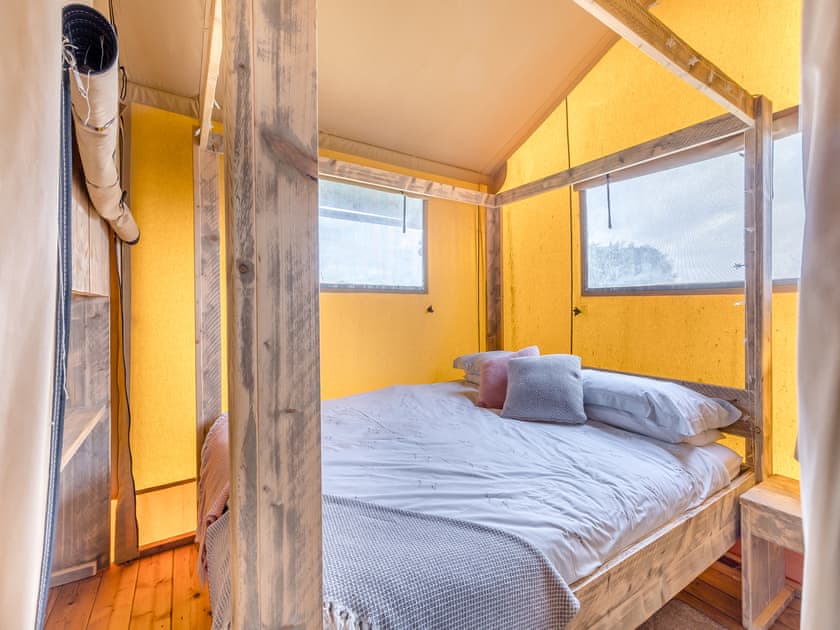 Double bedroom | Muntjac - Hawthorns Glamping, Foxley, near Dereham
