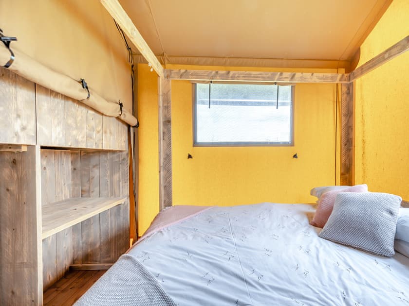 Double bedroom | Muntjac - Hawthorns Glamping, Foxley, near Dereham