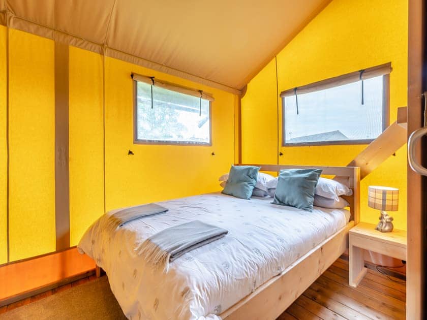 Double bedroom | Fallow - Hawthorns Glamping, Foxley, near Dereham
