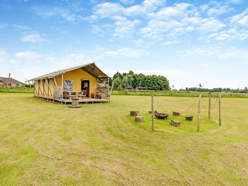 Exterior | Fallow - Hawthorns Glamping, Foxley, near Dereham