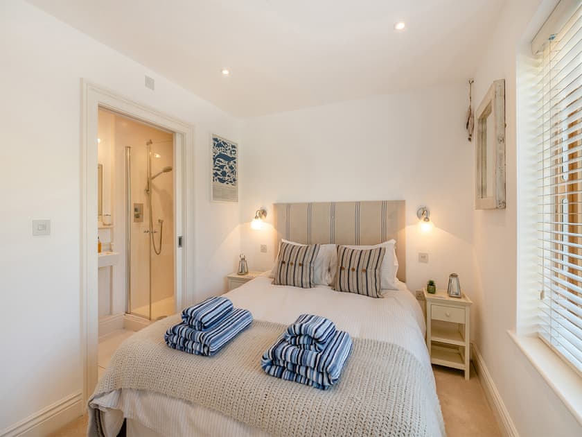 Double bedroom | Garden Apartment, Hallsands