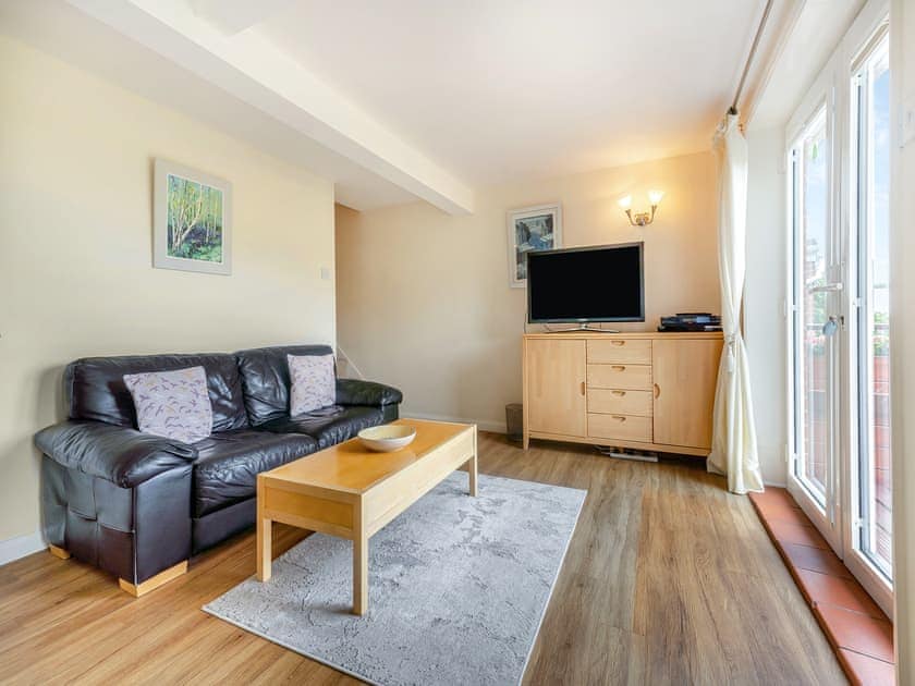 Spacious living room | Knowle Croft Cottage, Fairlight, near Hastings