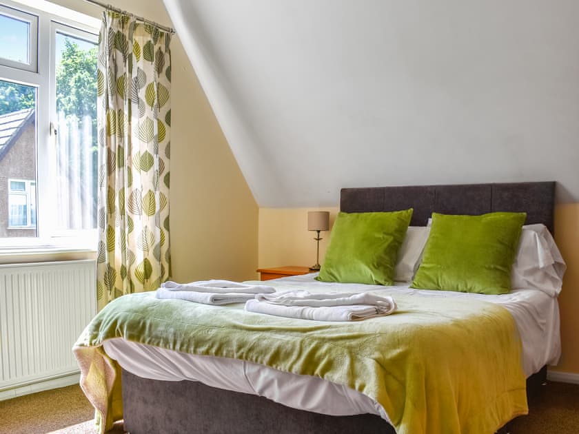 Double bedroom | Honey Lodge, Gunnislake