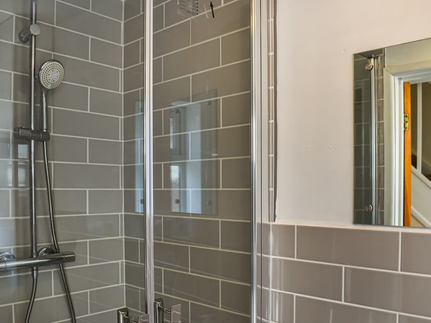 Bathroom | Honey Lodge, Gunnislake
