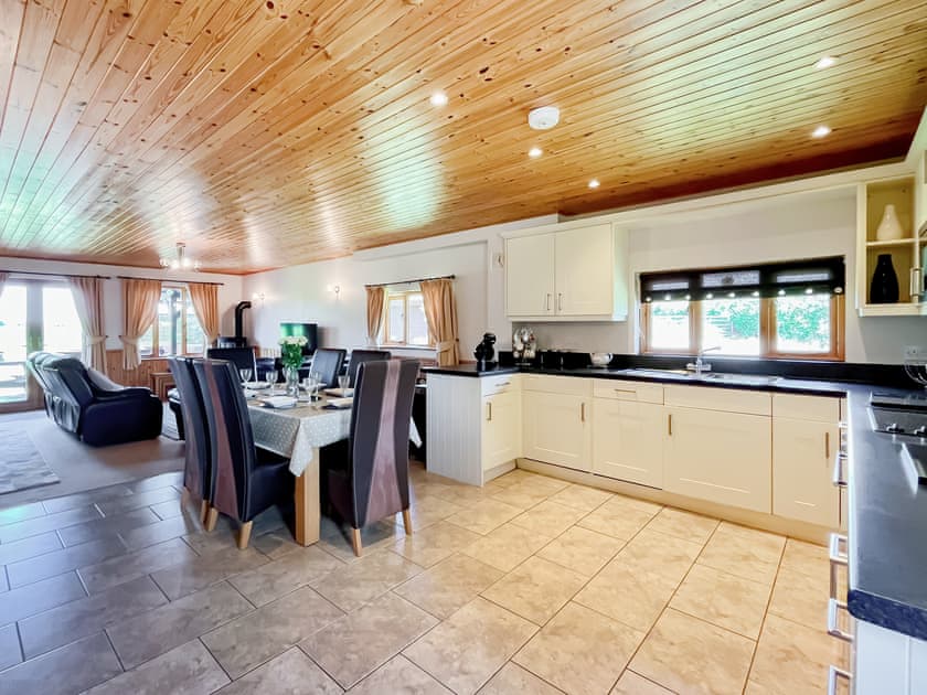 Open plan living space | Melbury Chalet - Stour Cross Farm, West Stour, near Gillingham