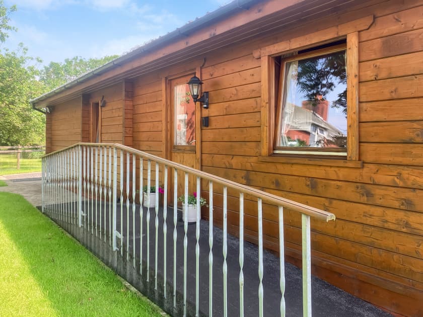 Exterior | Chestnut Lodge, Pilling, near Blackpool