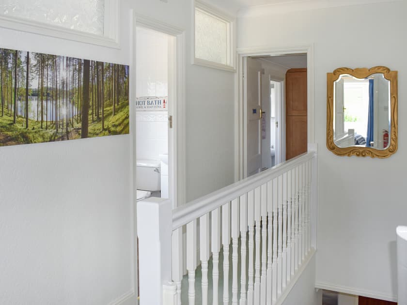 Interior | Poets Corner, Freshwater