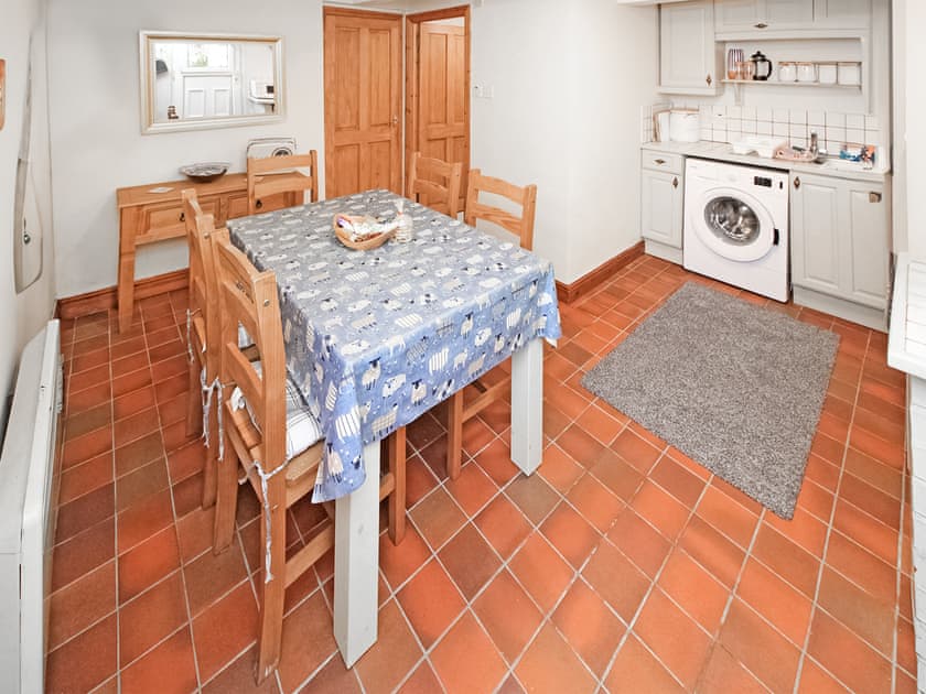Kitchen/diner | Siop Fach Cottage, Beddgelert