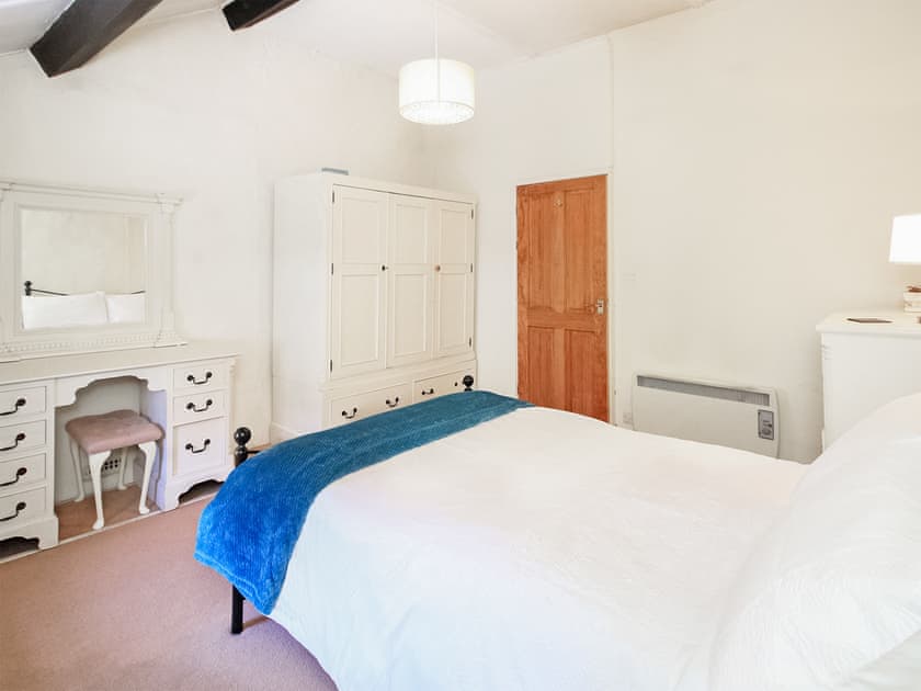 Double bedroom | Siop Fach Cottage, Beddgelert