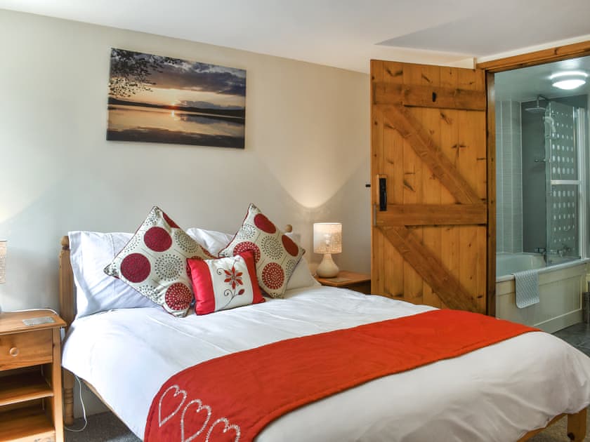 Double bedroom | Skiber Spar, Trewassa, near Camelford