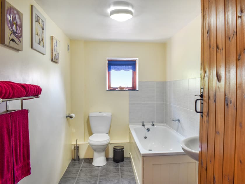 Bathroom | Skiber Spar, Trewassa, near Camelford
