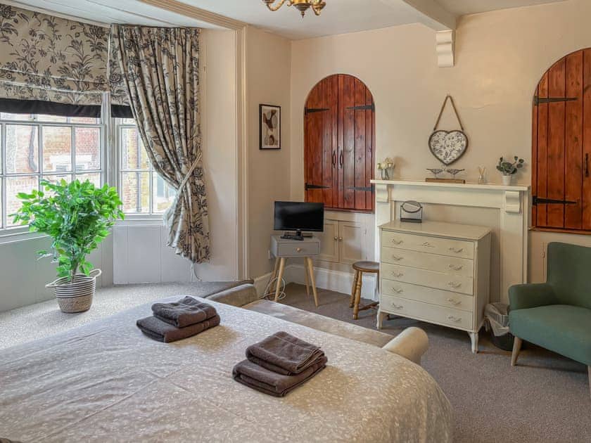 Beamed double bedroom | Nell’s Cottage, Bridlington