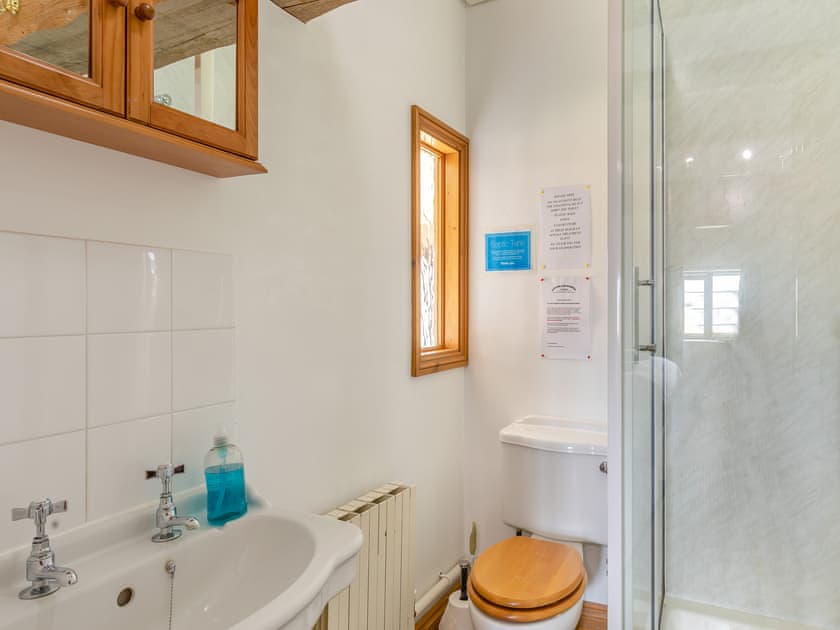 Bathroom | Clamp Farm Barn, Creeting St Peter, near Stowmarket