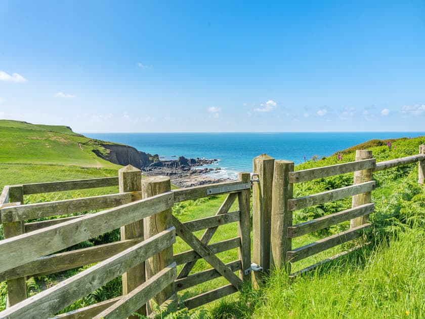 View | Little Puffins - Blegberry Farm, Hartland
