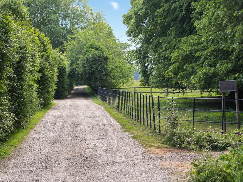 Surrounding area | Manor Farm Lodge, Crewkerne