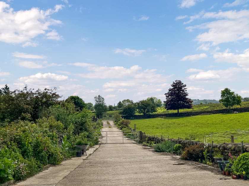 Driveway | Clarence Cottage - Manor Farm, Winkhill, near Leek