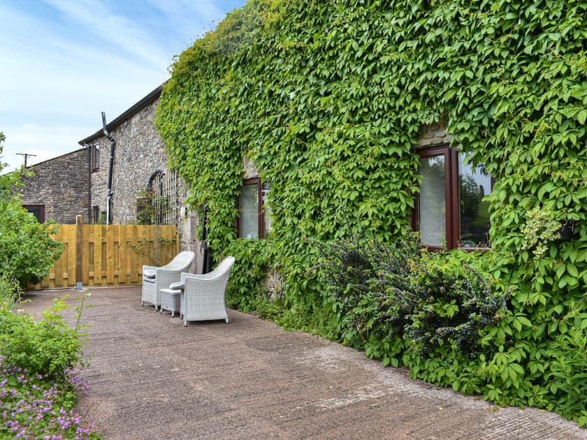 Exterior | The Granary - Irton House Farm, Isel near Cockermouth, Lake District