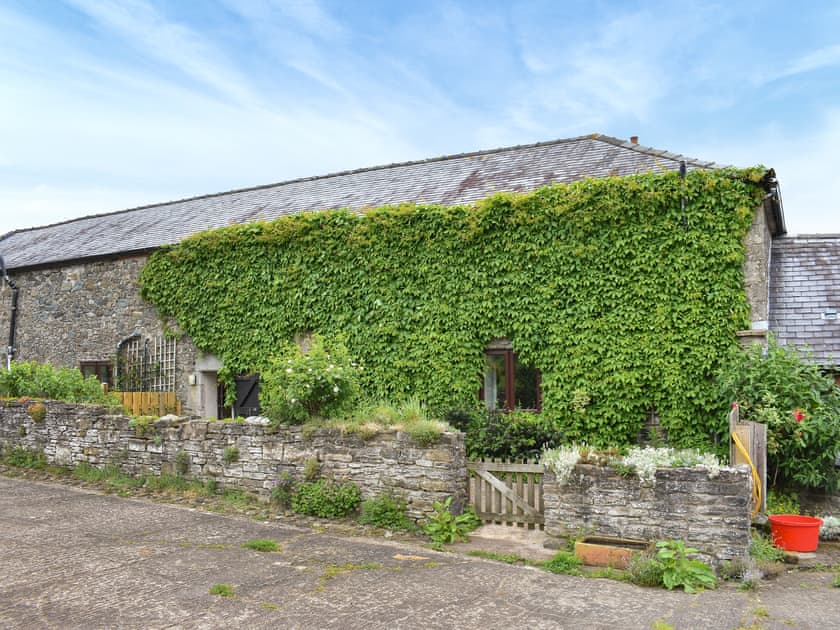 Exterior | The Granary - Irton House Farm, Isel near Cockermouth, Lake District