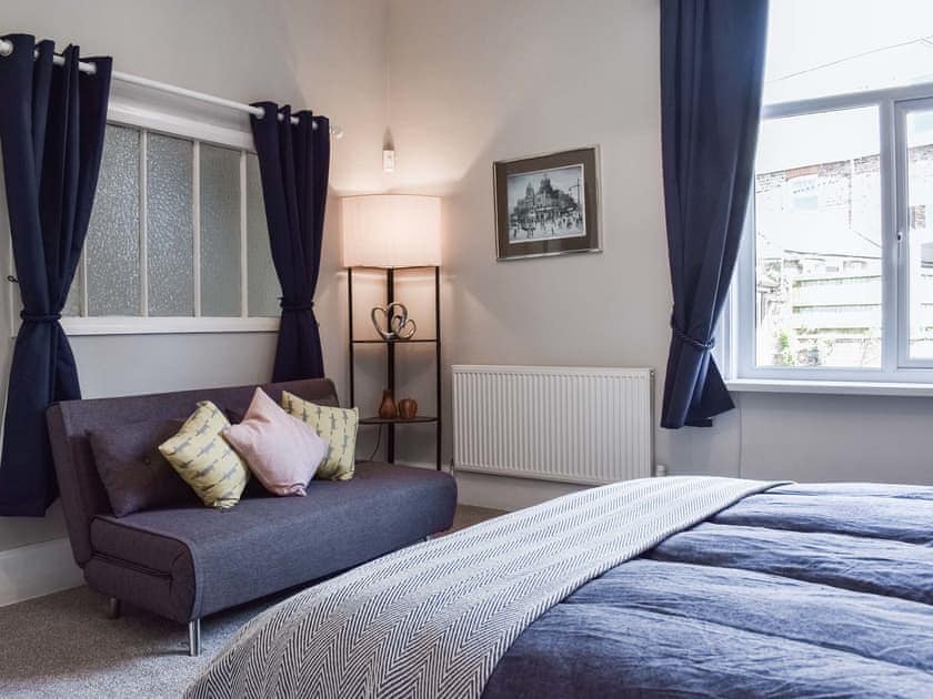 Double bedroom | Apartment 2 - Crescent Apartments, Scarborough